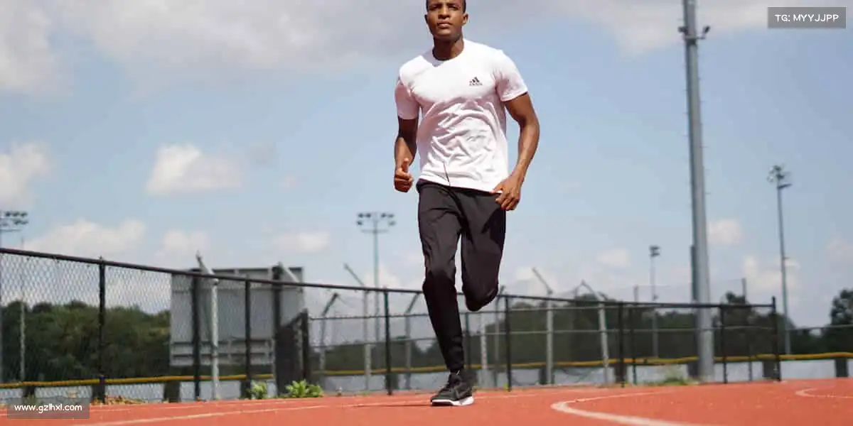 米兰·(milan)体育官网🥊攻防之间，释放内心的强大能量！